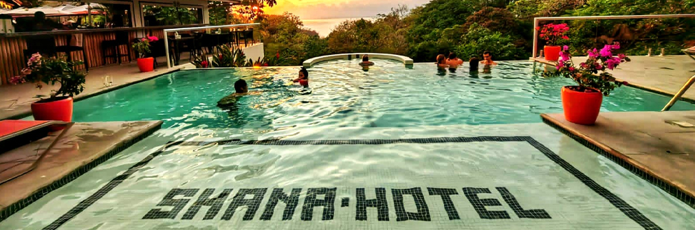 Shana Hotel Pool